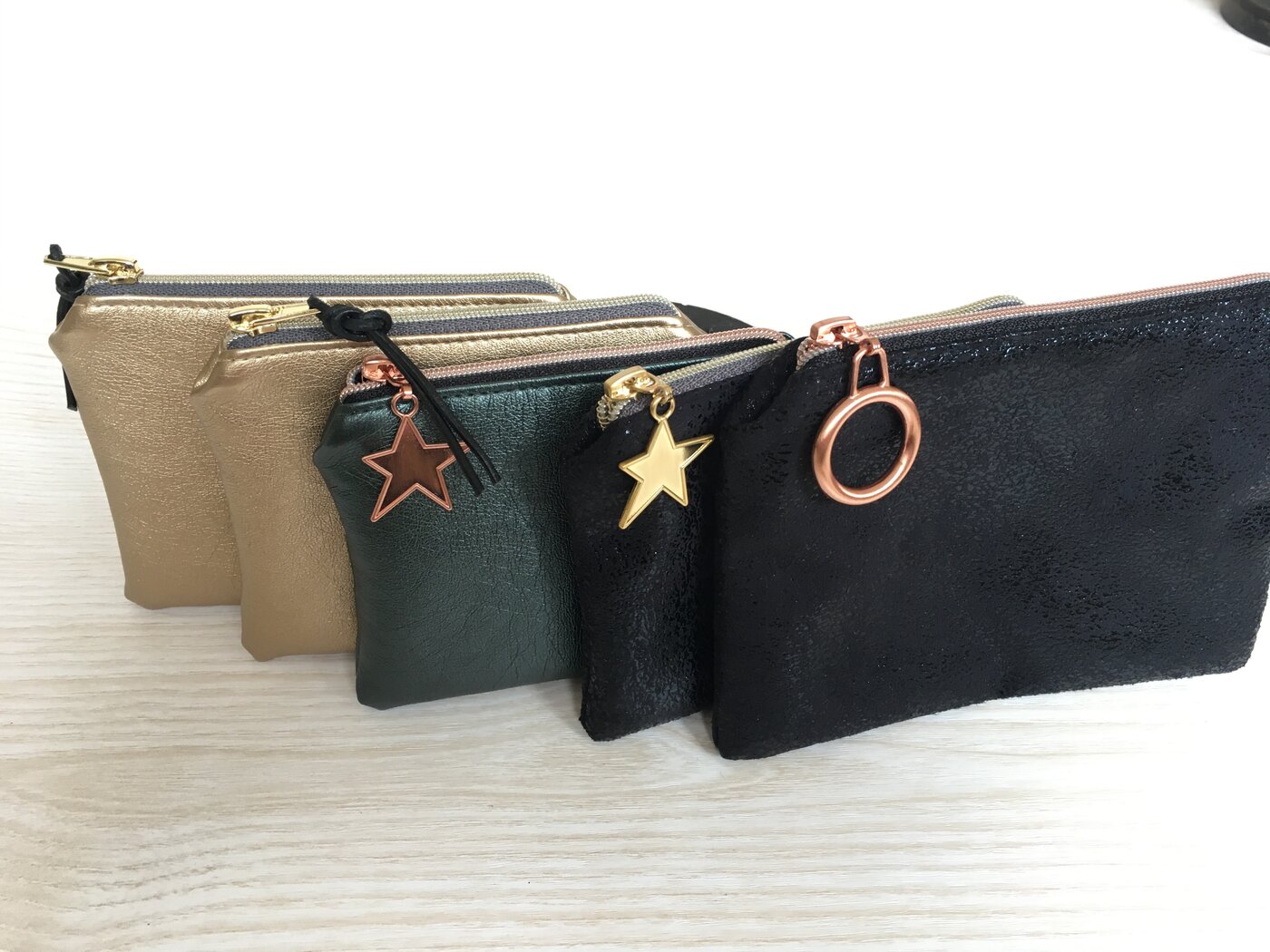 Doplňky ke kabelkám a batohům